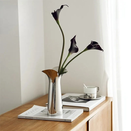 Petal Vase – Luxury Stainless Steel Design Vase