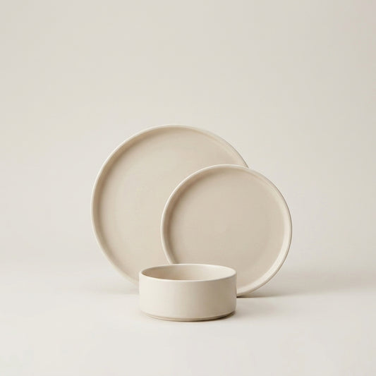 Heirloom Stoneware Dinner Set | Soft Cream