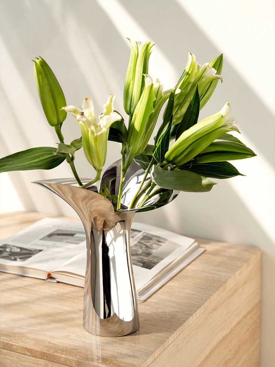 Petal Vase – Luxury Stainless Steel Design Vase
