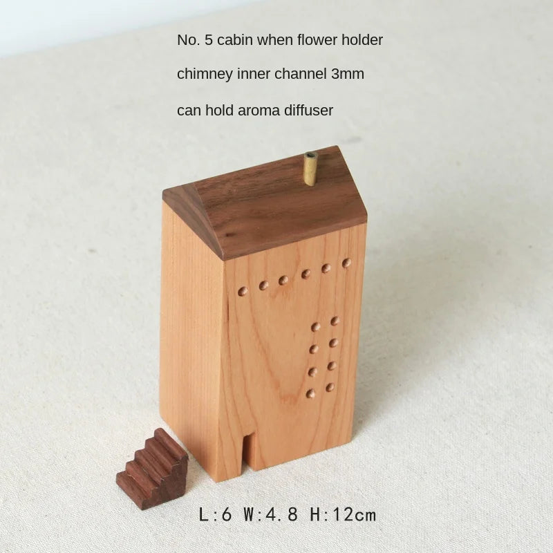 Wooden Miniature House – Decorative Incense Burner & Home Ornament